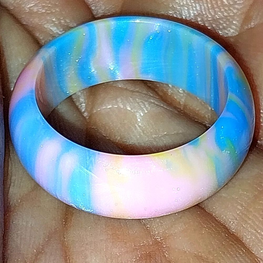Colorful Resin Ring - Picture 2 of 8